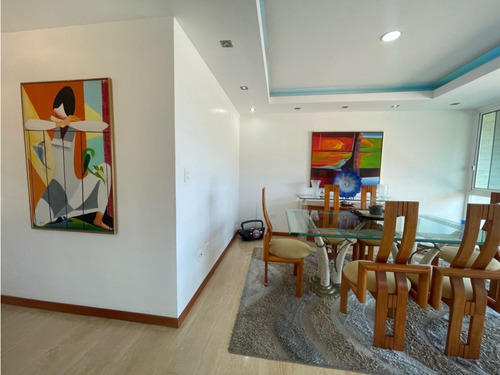 Vendo Apartamento 127m2 Escampadero 3816
