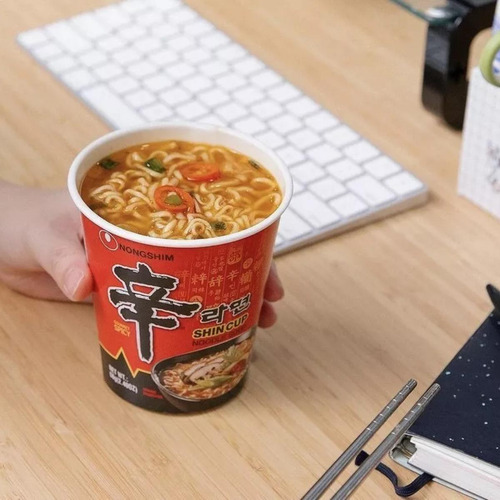 Kit 4 Lamen Coreano Copo Shin Ramyun 68g Comida Coreana