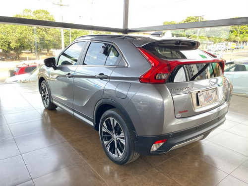 Imagem 4 de 11 de Mitsubishi Eclipse Cross 1.5 Mivec Turbo Gasolina Hpe-s Cvt