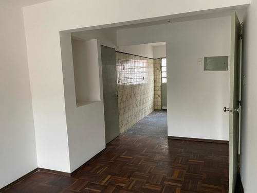 Imagen 1 de 14 de Apartamento Tipo Casa La Comercial 2 Dormitorios Azotea