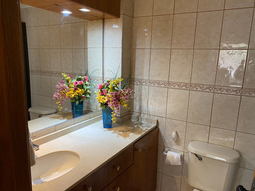 Estupendo Y Cómodo Departamento En Sector Residencial