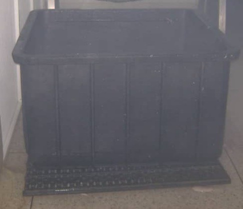 Imagen 2 de 5 de Tanques Plásticos 600 Kg Cajas Para Quesos Cavas Cuarto