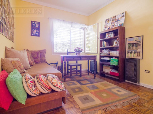 Imagen 10 de 12 de Ph En Venta En El Centro De San Isidro.
