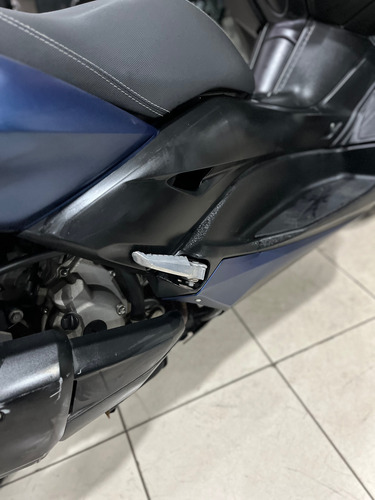 Yamaha X-max 2021