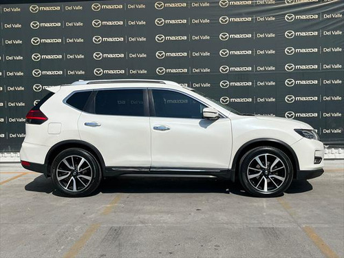 Nissan X-Trail 2.5 Exclusive 2 Row Cvt
