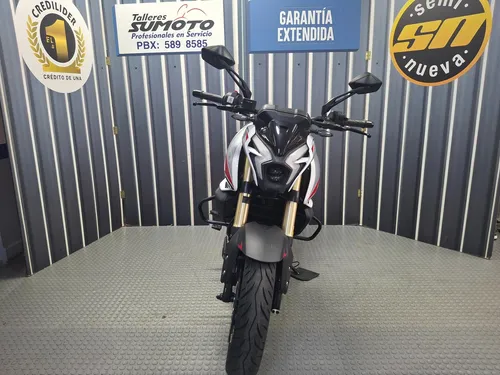 Pulsar Ns 400z