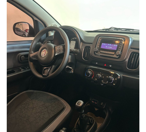Fiat Mobi 1.0 8V EVO FLEX LIKE. ON MANUAL