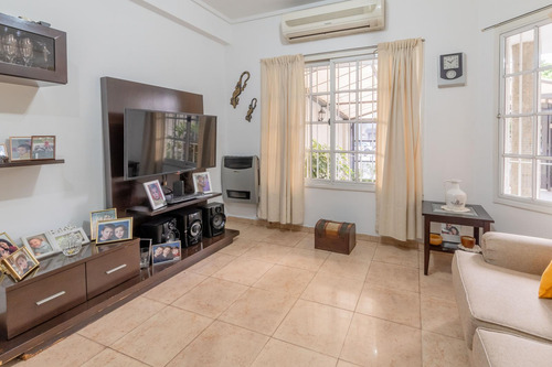 Duplex En Venta Con Terraza Y Parrilla Apto Credito- Parque Patricios