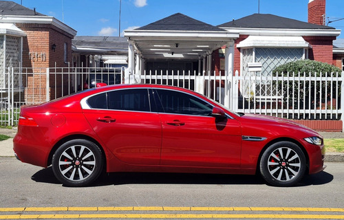 Jaguar Xe 2.0 Prestige Turbo Full Equipo. Garantia.