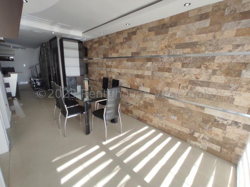 Imagen 12 de 30 de Apartamento Duplex En Venta Urb Los Caobos, Maracay 23-23982 Hc