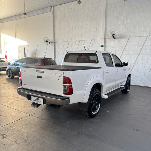 Toyota Hilux Hilux 2.7 Flex 4x2 CD SR (Aut)