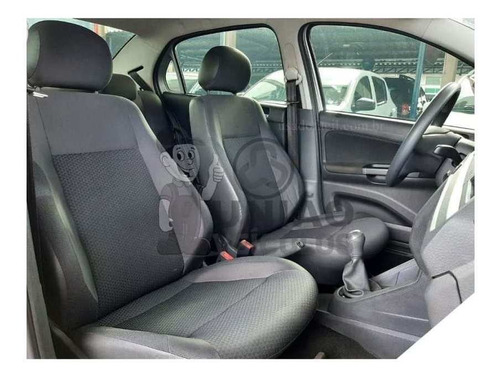 Imagem 10 de 12 de Volkswagen Voyage Trendline G6 1.6 8v Flex