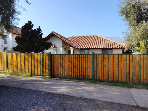 Casa En Venta Con Acceso A Laguna Artificial