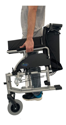 Imagen 3 de 7 de Silla De Ruedas Aluminio Ultraliviana Desmontable 120kg 41cm
