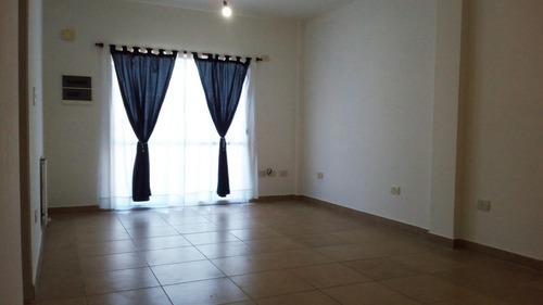 Departamento Un Ambiente - Morón