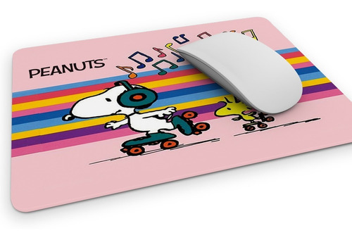 Imagen 2 de 2 de Mouse Pad Snoopy En Patines Peanuts Tapete Almohadilla