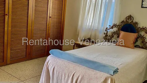 Casas En Venta Mls #25-12062