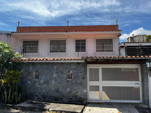 Casa En Venta En Urb. San Bernardino, Caracas. 24-22095 Yf