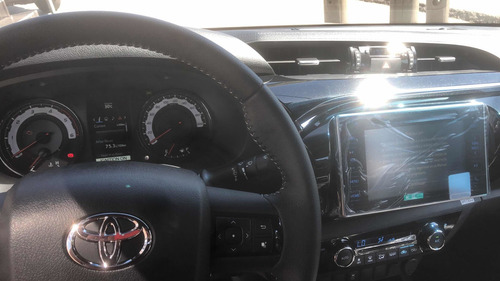Toyota Hilux 2.8 Cd Srx 177cv 4x2 Unica Entrega Inmediata
