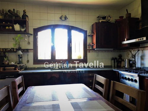 Imagen 12 de 30 de Venta Gran Casa 4 Ambientes Parque Leloir Parque Y Piscina
