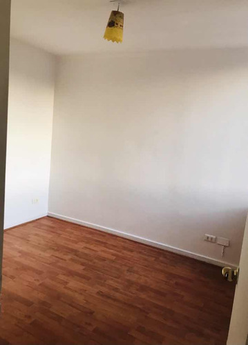 Vendo Depto. A Pasos Del Metro (p.24 1/2 Gran Avenida)