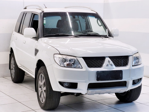 Mitsubishi Pajero TR4 2.0 4X2 16V 140CV FLEX 4P AUTOMÁTICO