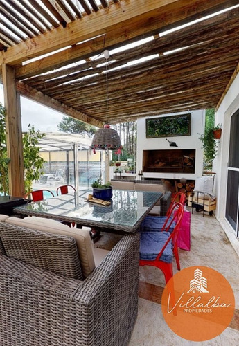 Imagen 4 de 30 de Casa En Venta En La Zona De Pinares