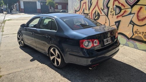 Volkswagen Vento 2.5 Advance Tiptronic 2007