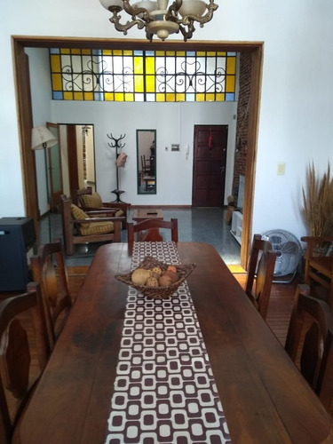 Venta Departamento Al Frente - Impecable Reciclado - 3 Dormitorios - Santa Fe Al 1700