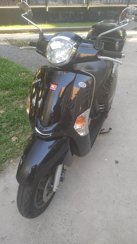 Scooter Kymco Like 200. (2018. Km 7272)