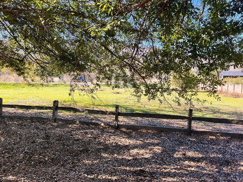 Sitio, Gran Oportunidad!!- Las Brisas De Chicureo
