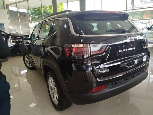 Jeep Compass 1.3 T270 Sport 4X2 At6