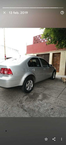 Volkswagen Bora 2.0 Trendline 115cv 2009