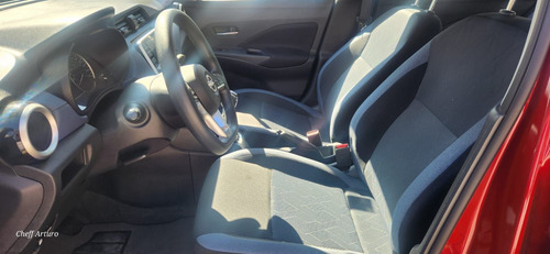 Nissan Versa 1.6 Advance Mt