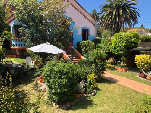Imagen 20 de 20 de Hermoso Parque Arbolado Al Frente Y Vista Al Mar A Una Cuadra Del Centro De Piriápolis