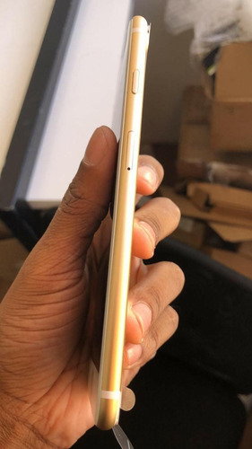 iPhone 7 Plus 32 G Dourado