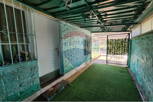 Casa 4d + 1b Con Patio
