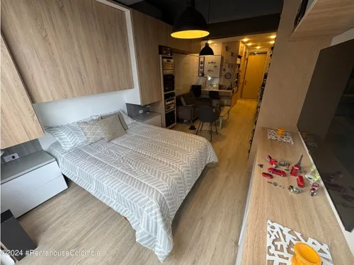 Apartamento En Bosque De Pinos Rah Co: 25-967