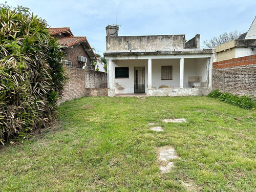 Venta Casa A Reciclar 3 Amb C/jardin En Padua Sur