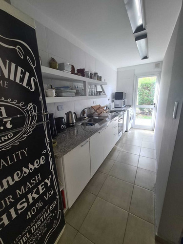 Departamento En Alquiler En La Mora (tigre), Tigre, G.b.a. Zona Norte