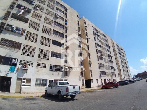 Apartamento En Venta En Santa Irene, Punto Fijo, Falcón