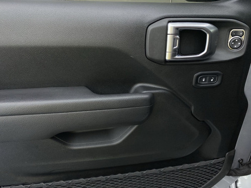 Imagen 22 de 25 de Jeep Gladiator Rubicon 2022 3.6 4x4 At