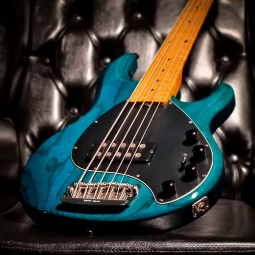 Baixo 5 Cordas Musicman Stingray 5 Transparent Teal 1994 Baixo 5 Cordas Musicman Stingray 5 Transparent Teal 1994