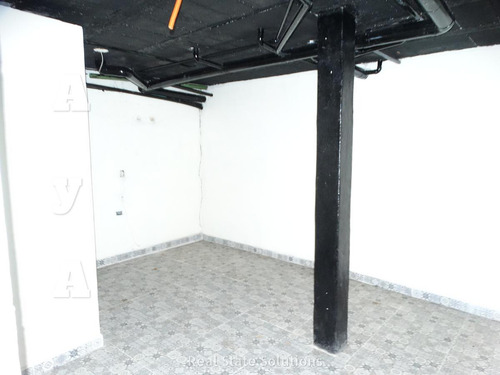 Local Comercial 355 M2 En Venta/renta, 2 Accesos, López Portillo, Crucero, Cancún