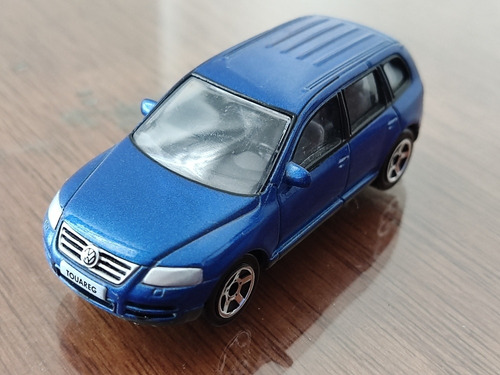 Maisto Vw Touareg Realtoy 1:64 Azul Coleccionable