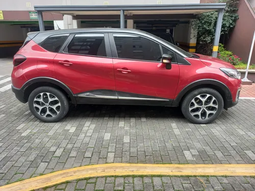 Renault Captur 2.0 Intens Automática