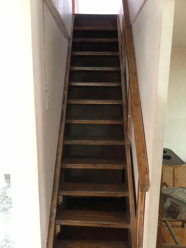 Excelente Casa De Dos Pisos En Comuna De La Cisterna!!!