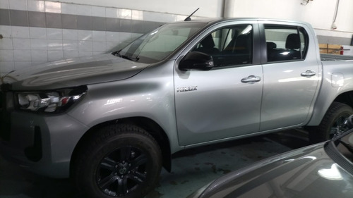 Toyota Hilux 2.4 Cd Sr 150cv 4x2