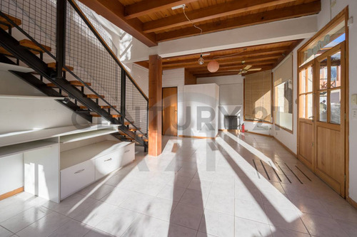 Venta Local Comercial San Martin De Los Andes. Casco Centrico