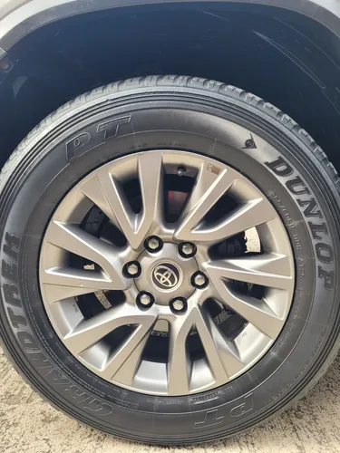 Toyota Fortuner 2,4l Srv Diesel 2023 4x2 At